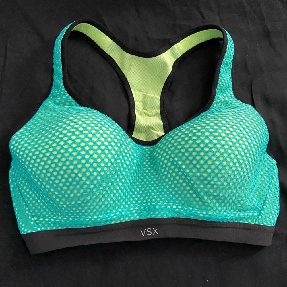 VICTORIA’S SECRET VSX Sport 34C